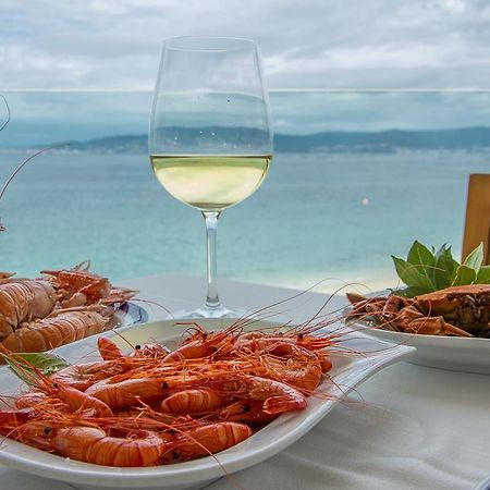 Hotel Restaurante Loureiro Bueu Buitenkant foto