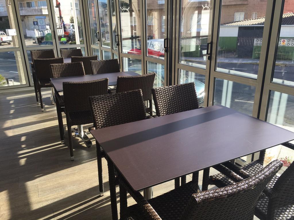 Hotel Restaurante Loureiro Bueu Buitenkant foto