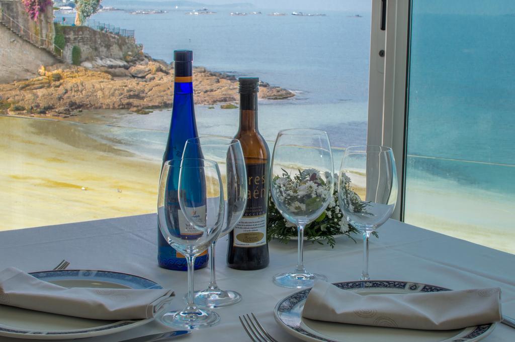 Hotel Restaurante Loureiro Bueu Buitenkant foto