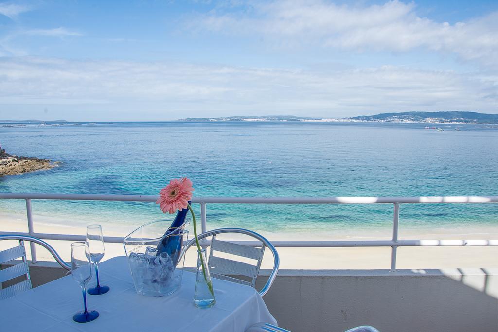 Hotel Restaurante Loureiro Bueu Buitenkant foto