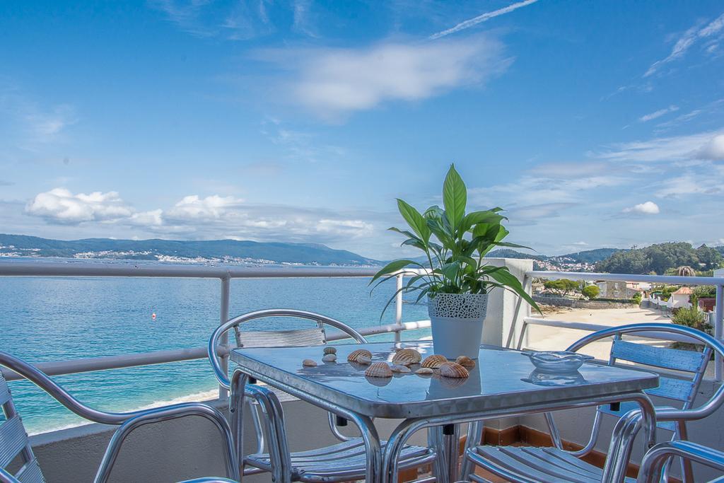 Hotel Restaurante Loureiro Bueu Buitenkant foto